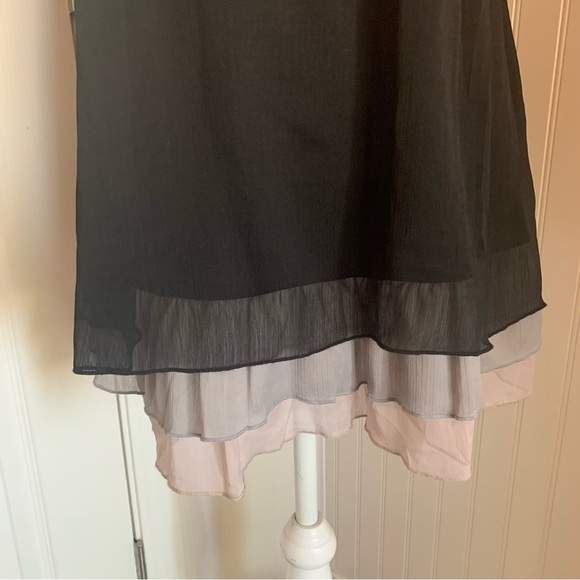 Chiffon Tiered Adjustable Spaghetti Strap Blouse, Flower Detail, Women’s size S - Picture 2 of 9